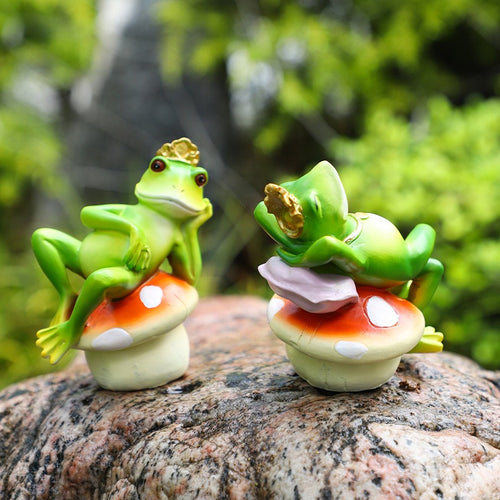 Frog Prince on Mushroom Figurine Resin Frog Statue for Garden, Tabletop, Shelf and Fairy Garden Decor